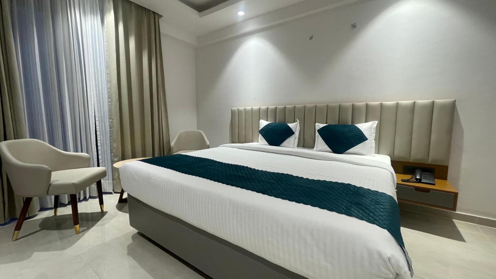 Hotel Maple Tree - Near Ekana Cricket Stadium - Lucknow Exterior foto