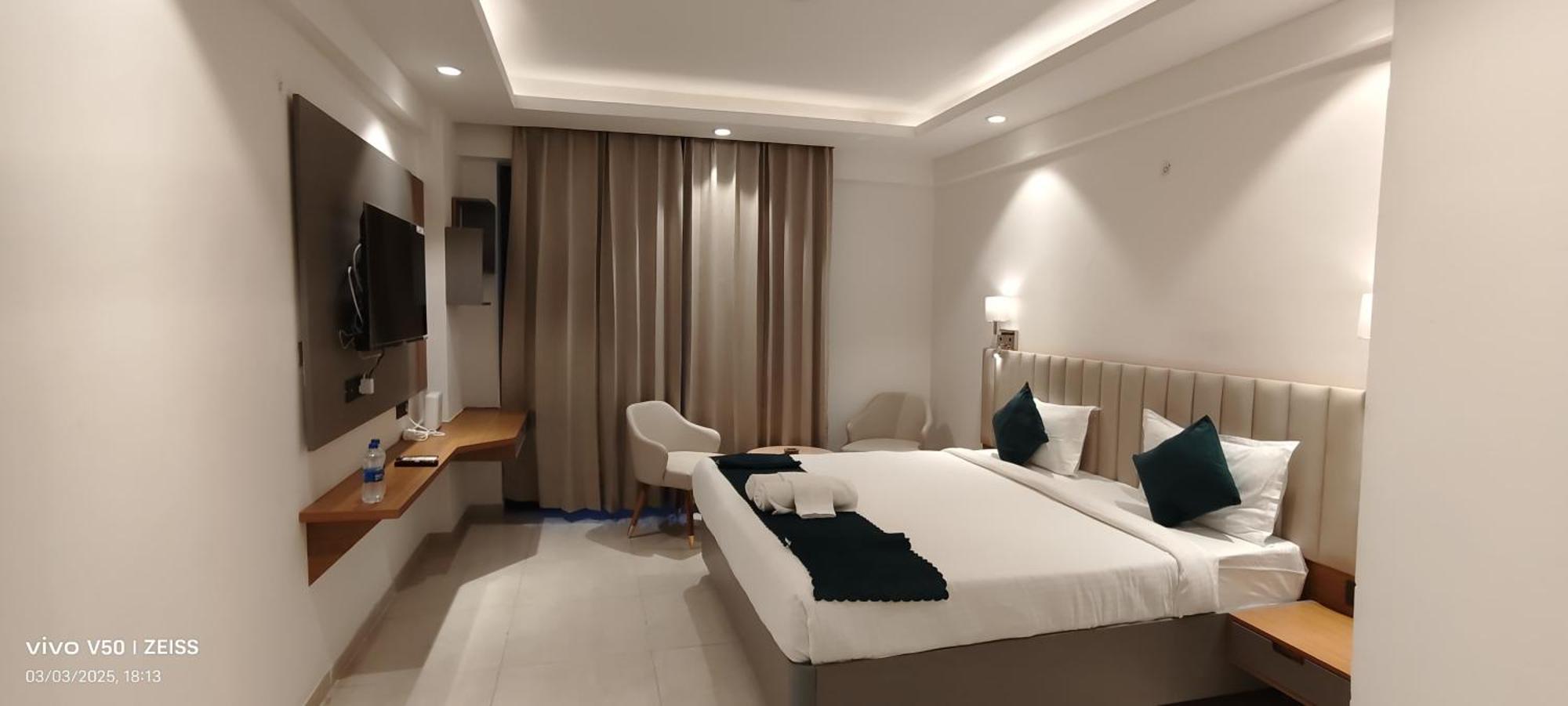 Hotel Maple Tree - Near Ekana Cricket Stadium - Lucknow Exterior foto