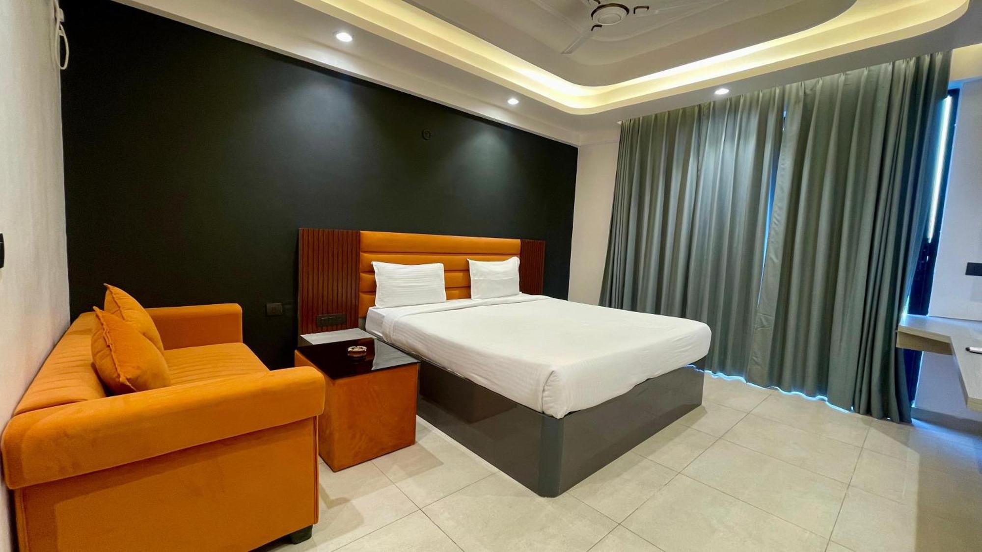 Hotel Maple Tree - Near Ekana Cricket Stadium - Lucknow Exterior foto